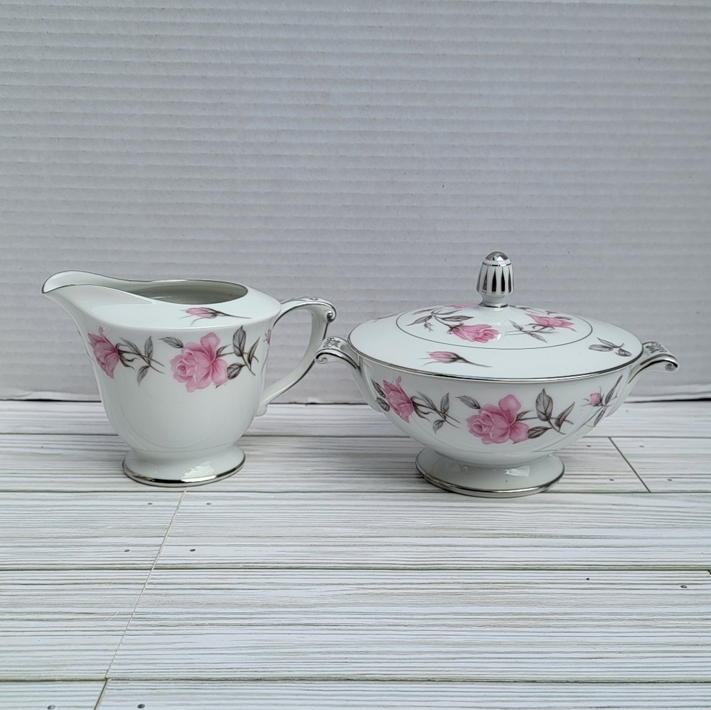 Sango Rosetta 3104 Creamer & Sugar Bowl w/Lid w/Platinum Trim Japan Pink Roses